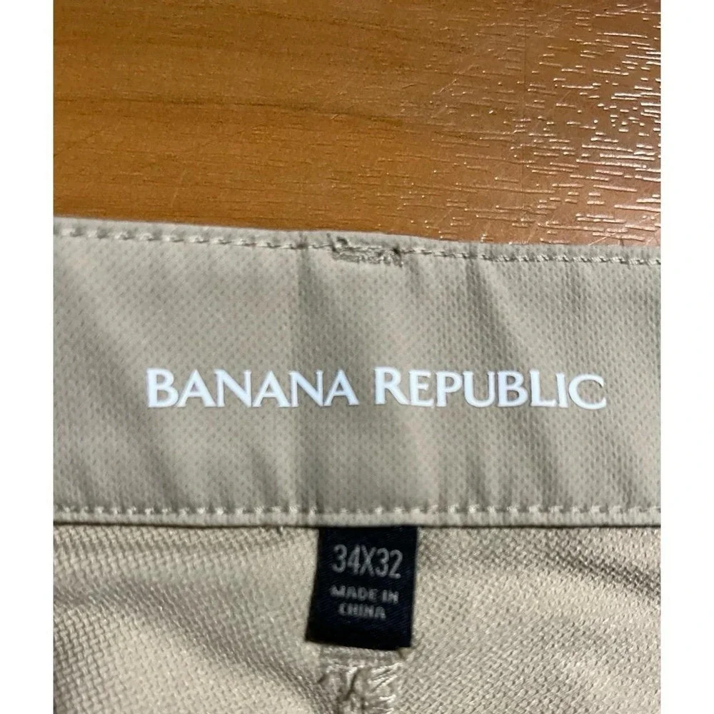 Banana Republic waist 34